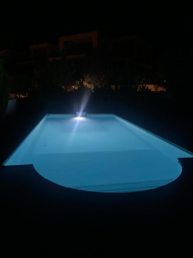 Porto Hydra - Villa Mirani Ermioni Eksteriør billede